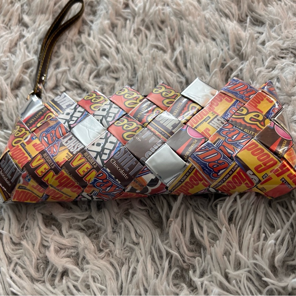 Nahui Ollin Candy Wristlet Clutch Purse Wallet - Picture 7 of 9
